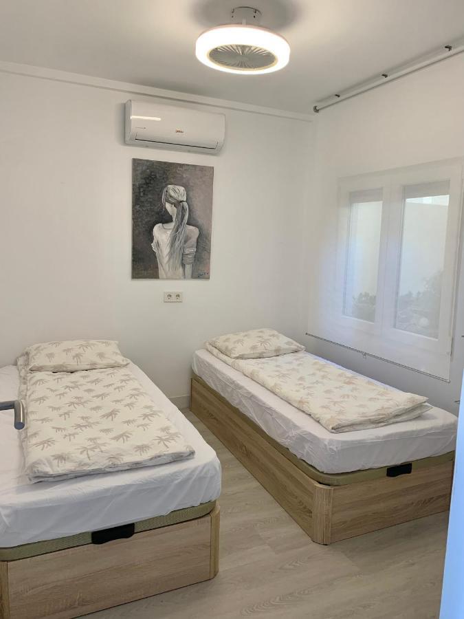 Holiday House Torrevieja Esterno foto